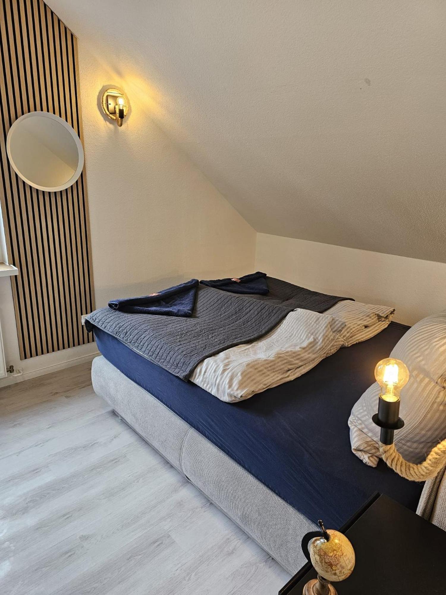 Tautraum Suite Mit Whirlpool Und Gruenem Ausblick Wilhelmshaven Esterno foto