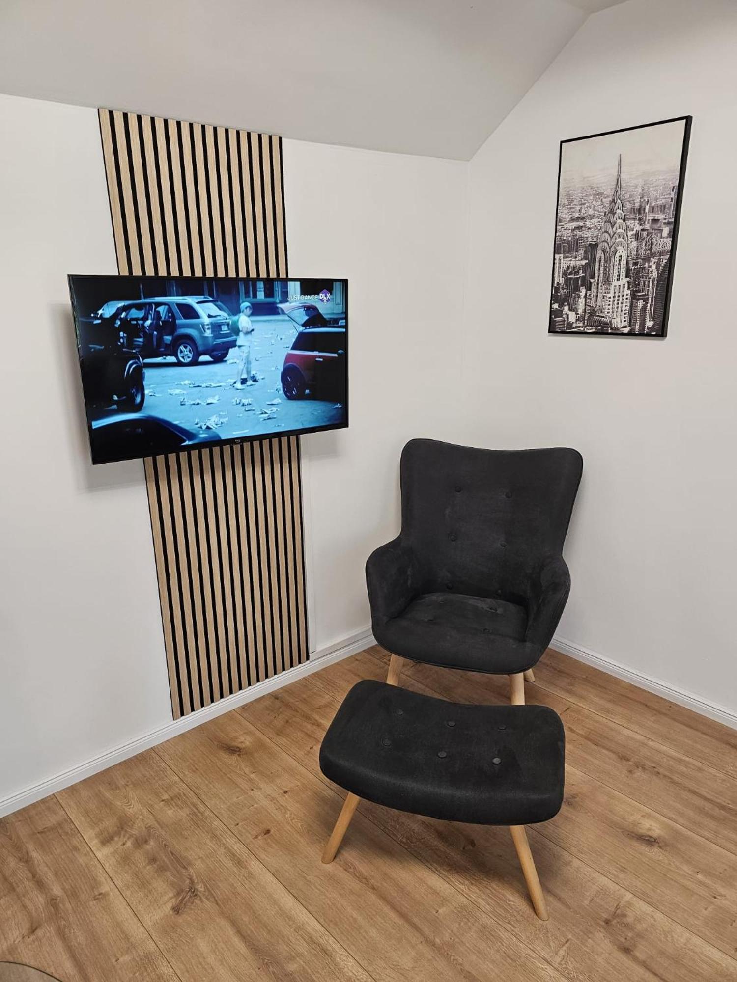 Tautraum Suite Mit Whirlpool Und Gruenem Ausblick Wilhelmshaven Esterno foto
